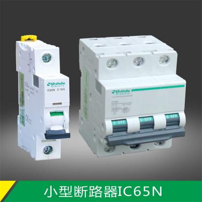 Schneider/施耐德電氣 iC65N 3P C80A 微型斷路器